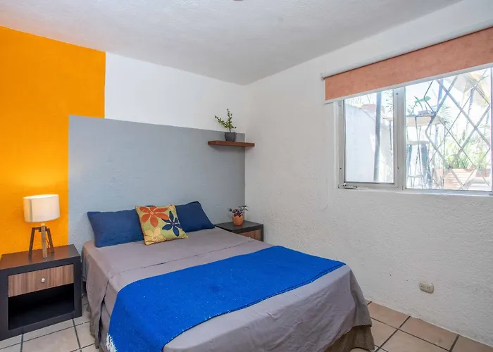 Hostal La Paz & Love Guadalajara