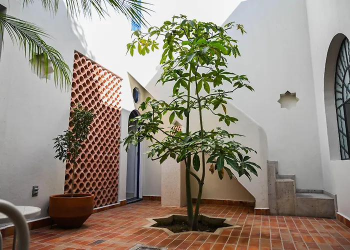 Casa Kali by Barrio México